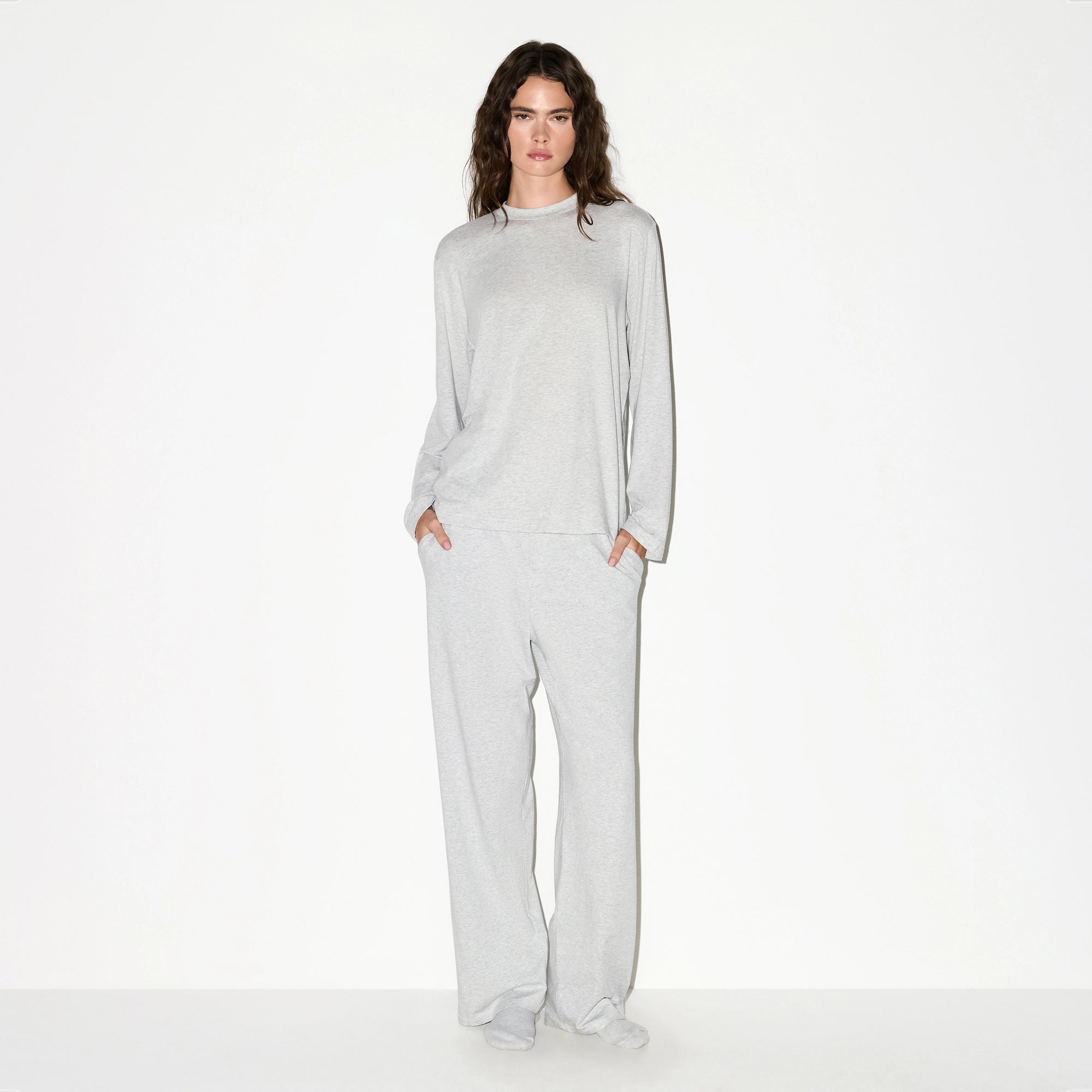 LONG SLEEVE T-SHIRT