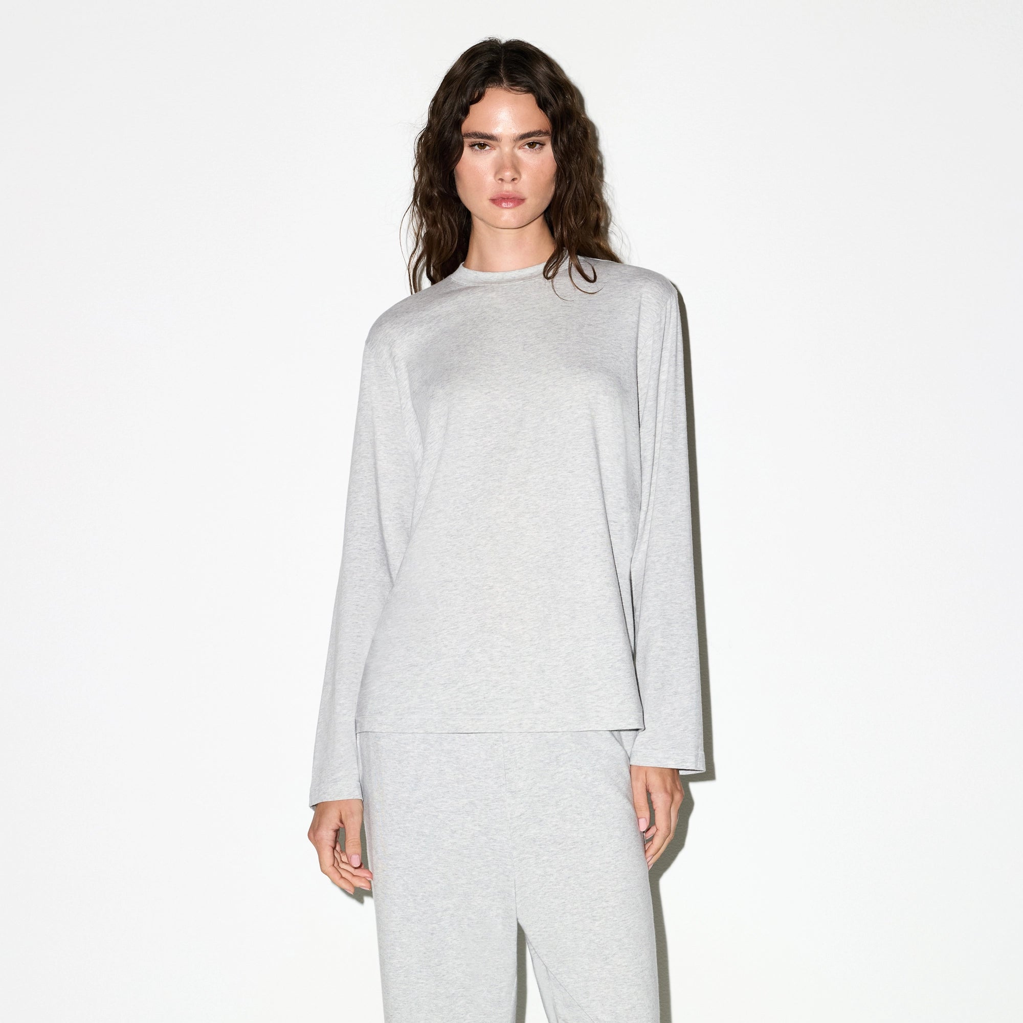 LONG SLEEVE T-SHIRT