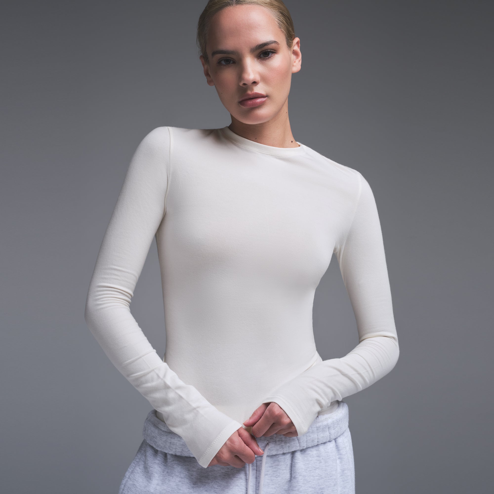 LONG SLEEVE T-SHIRT