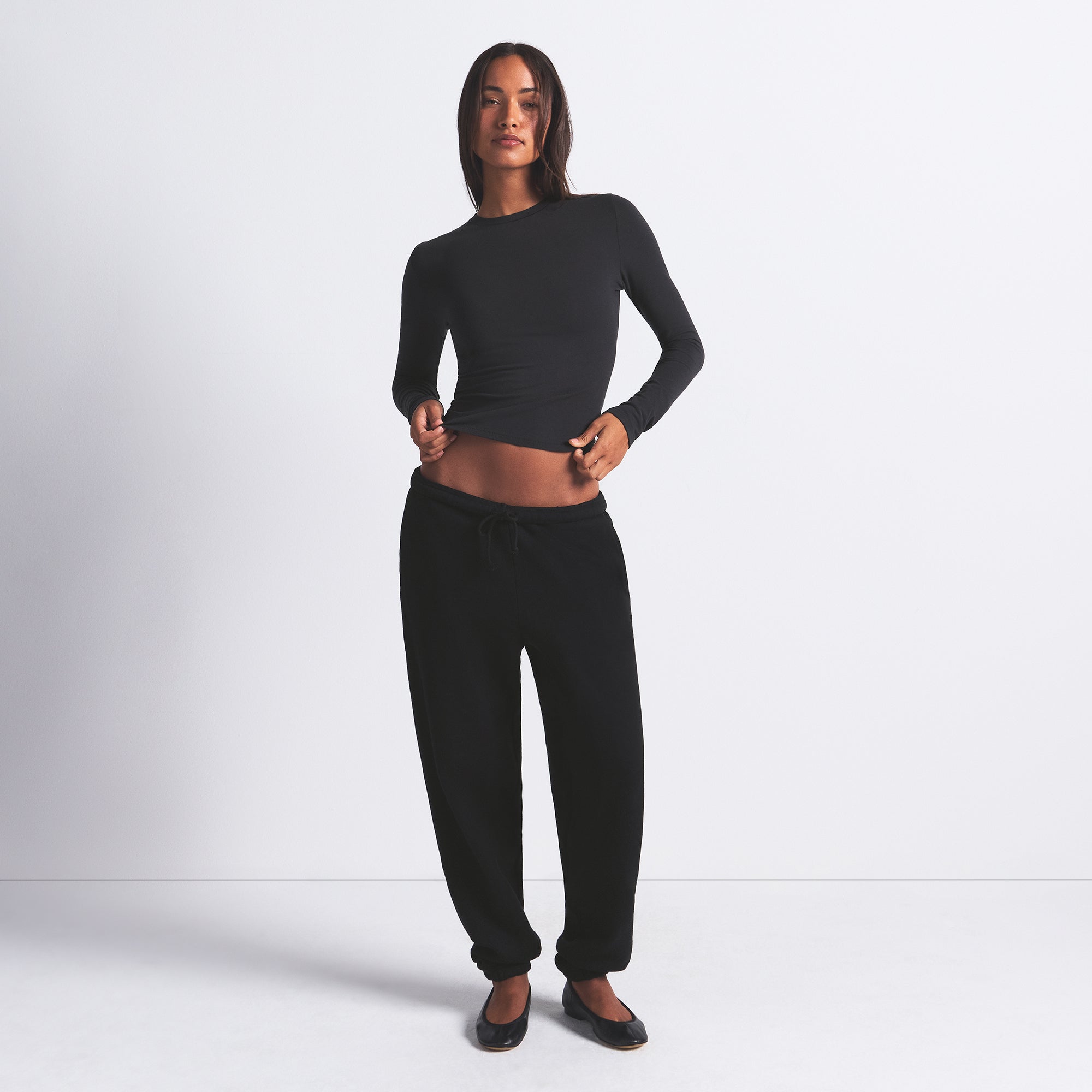 LONG SLEEVE T-SHIRT