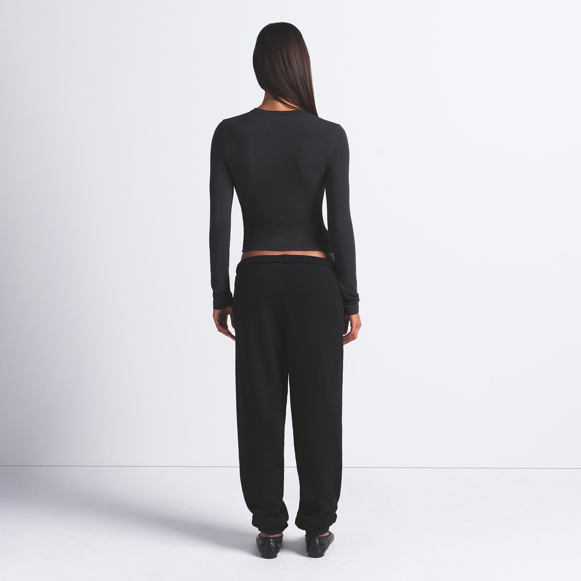 LONG SLEEVE T-SHIRT
