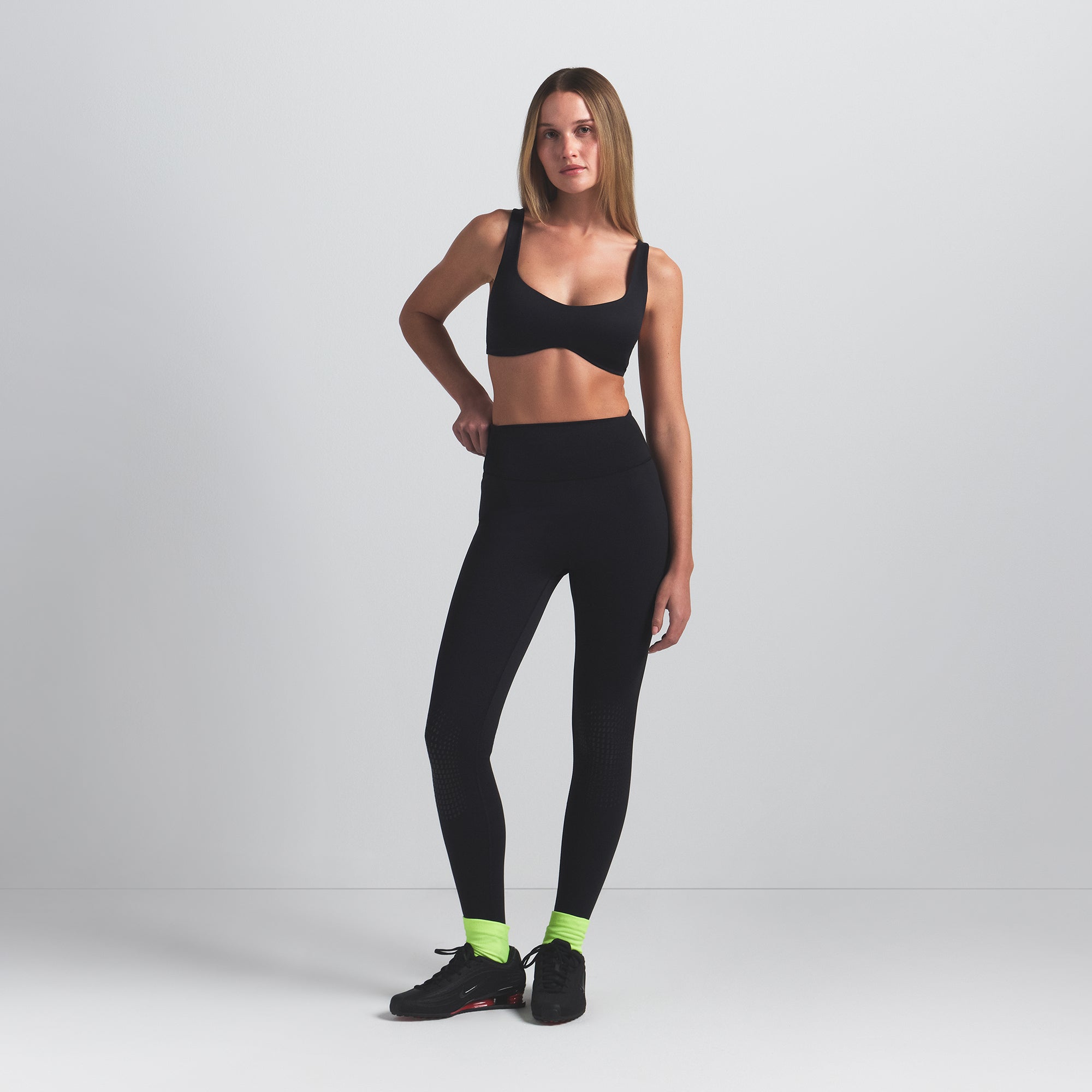 SHAPING SCOOP BRA