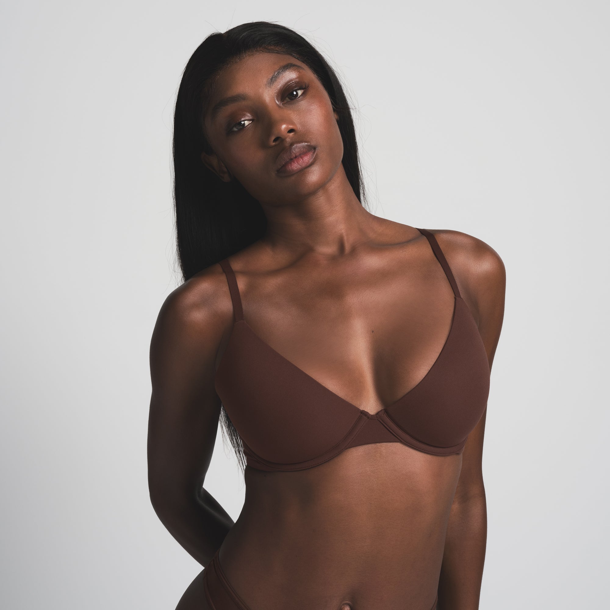 PLUNGE BRA