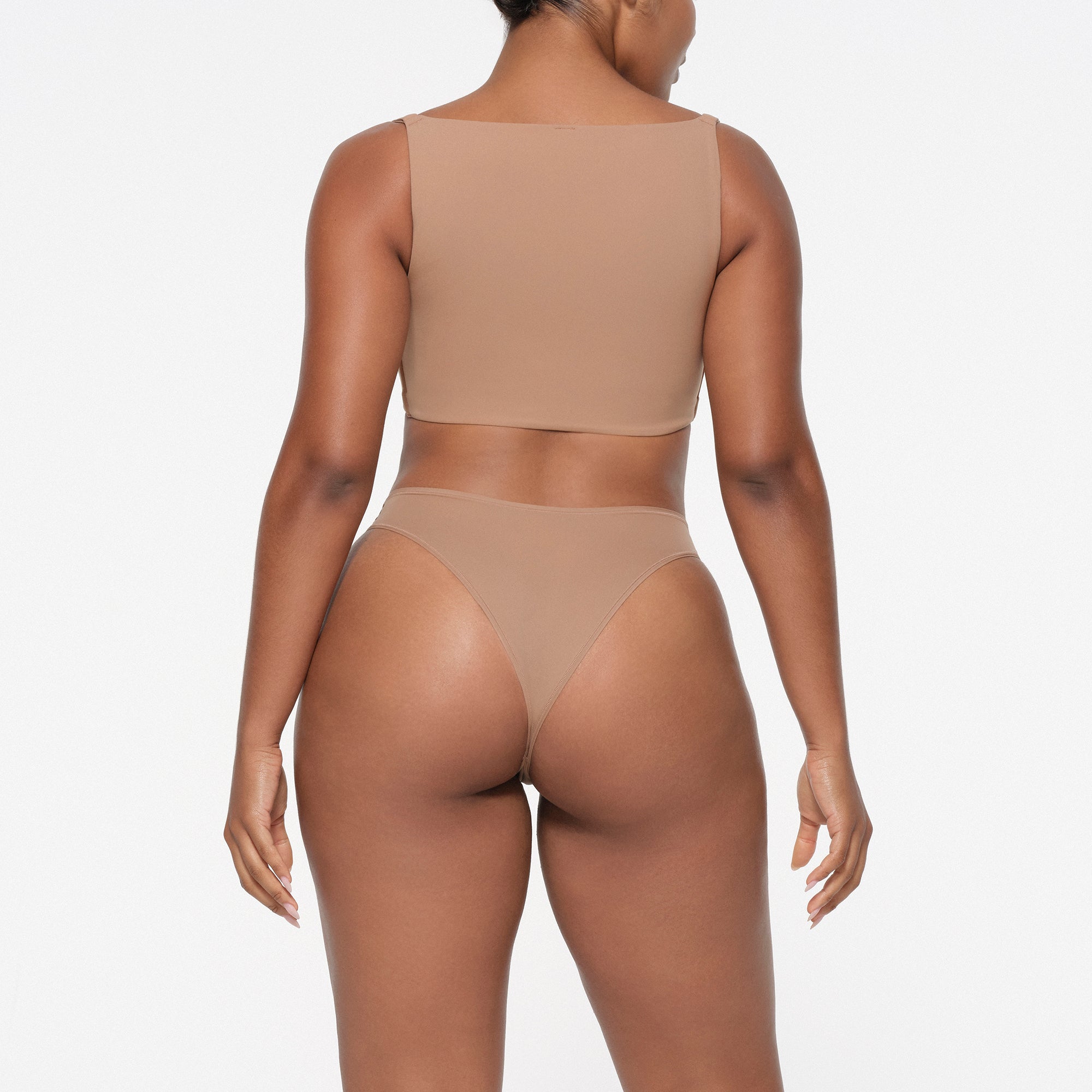 BACK SMOOTHING FULL COVERAGE BRA