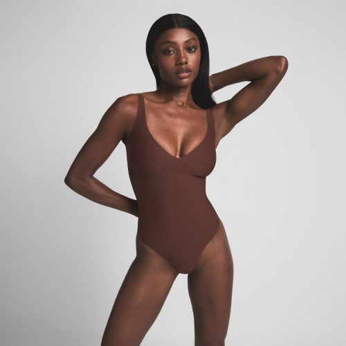 UNLINED PLUNGE THONG BODYSUIT