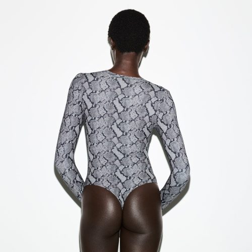 LONG SLEEVE CREW NECK BODYSUIT