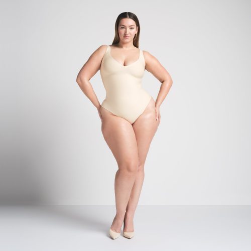 UNLINED PLUNGE THONG BODYSUIT