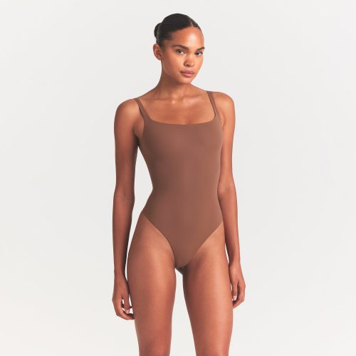 SQUARE NECK BODYSUIT