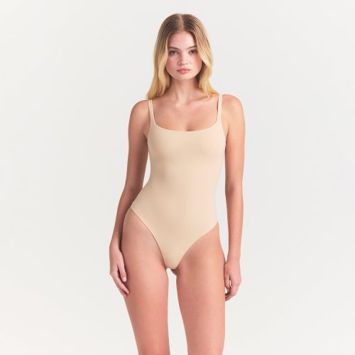 SQUARE NECK BODYSUIT