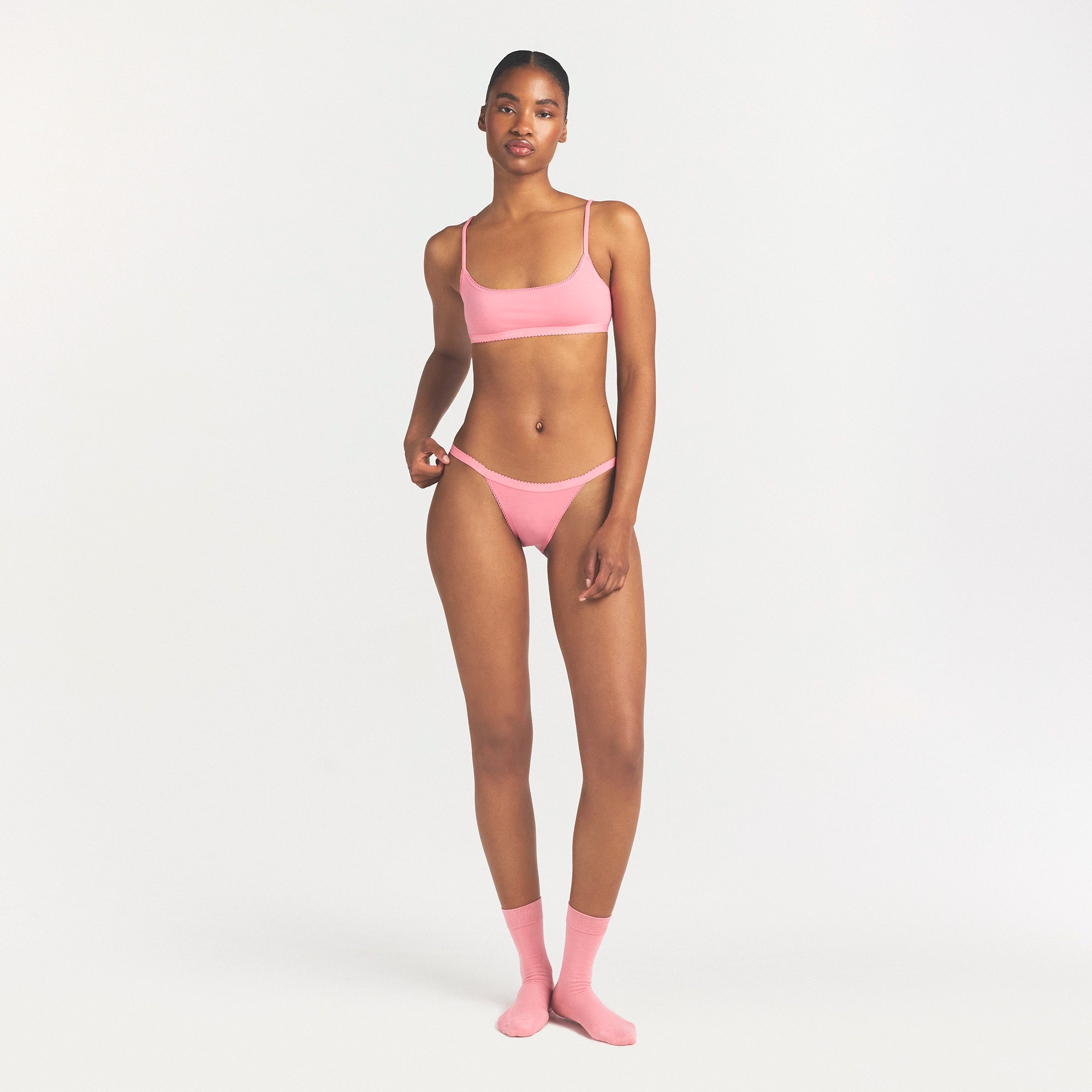 LOGO PICOT STRING BIKINI