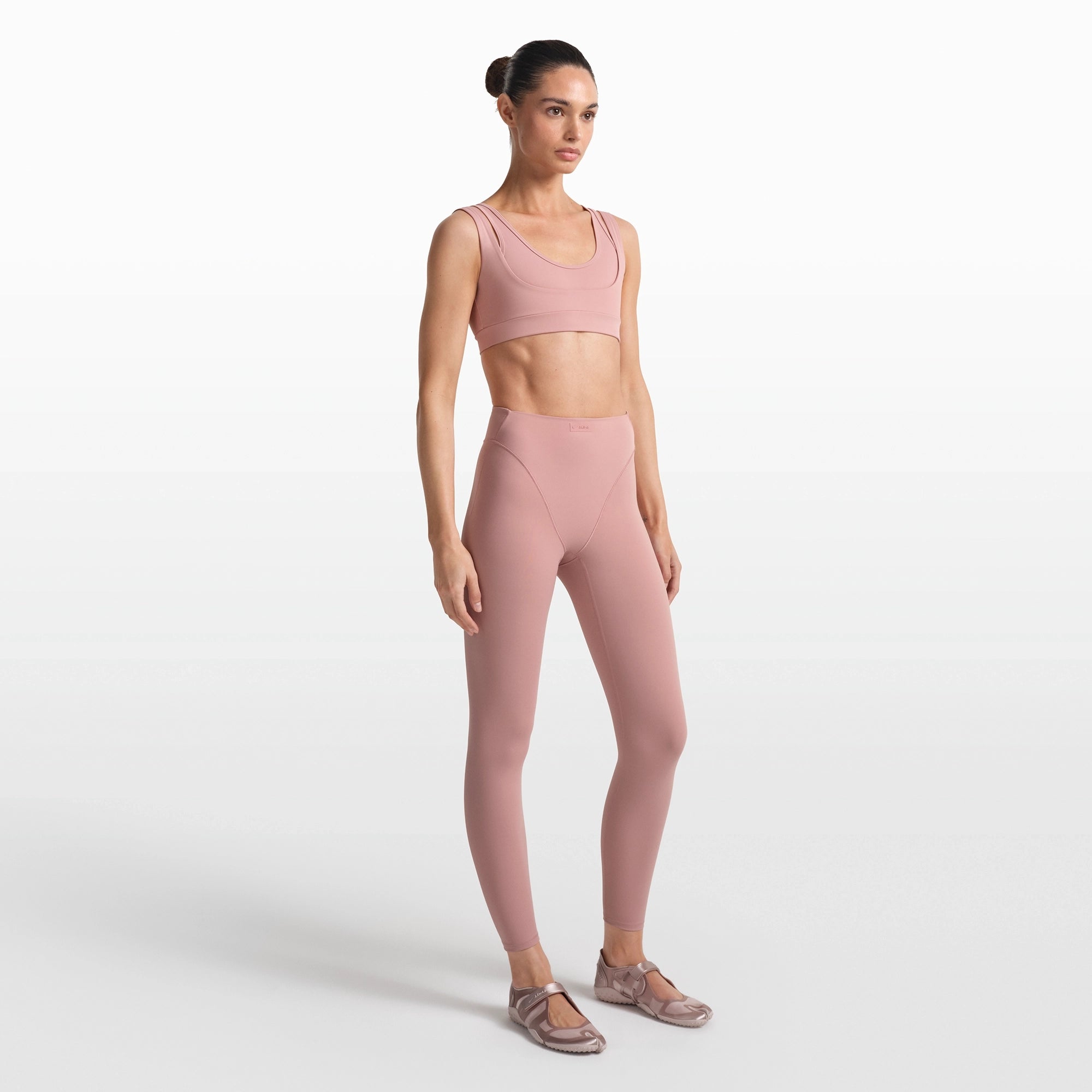 V-LINE 26" LEGGING