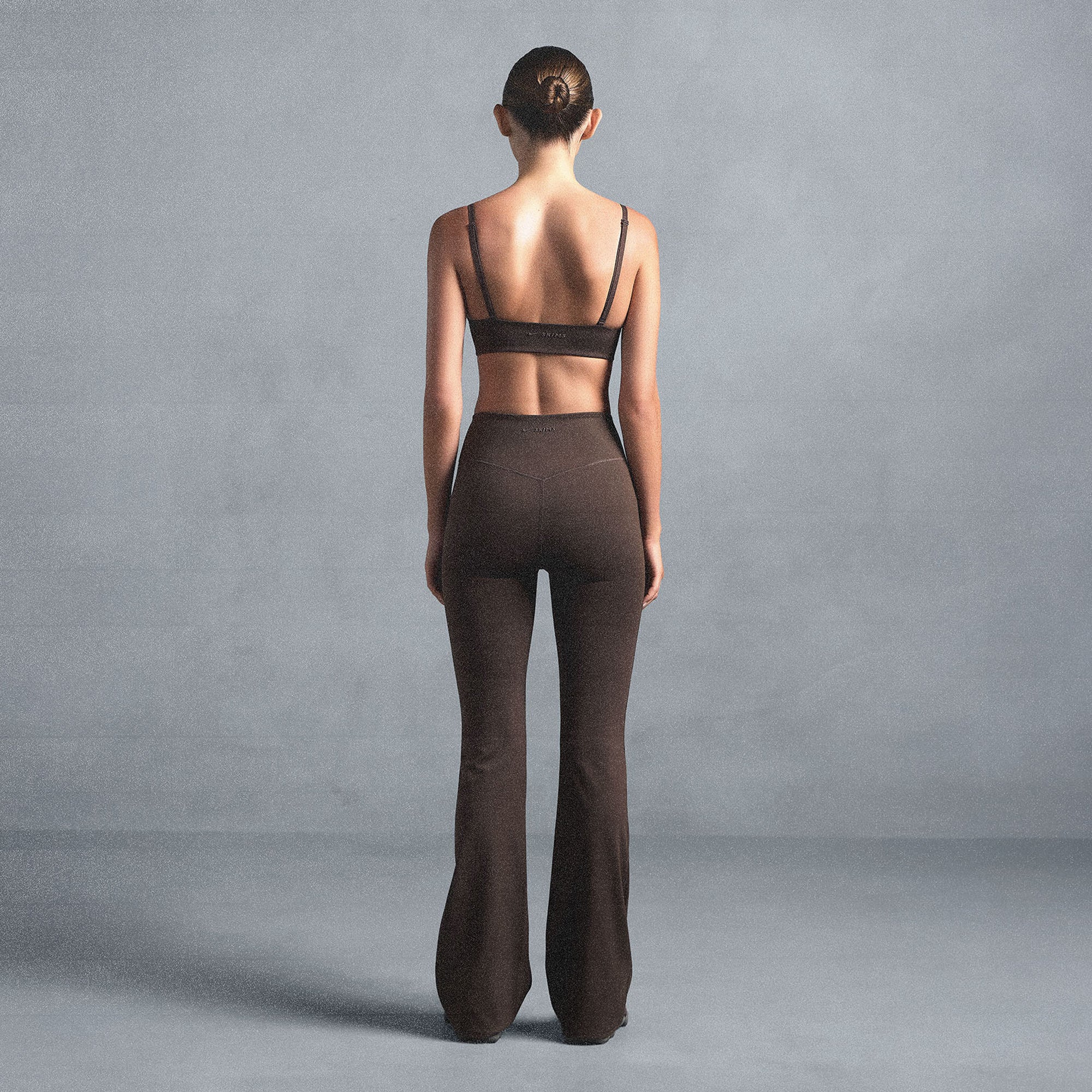SLIM FLARE LEGGING