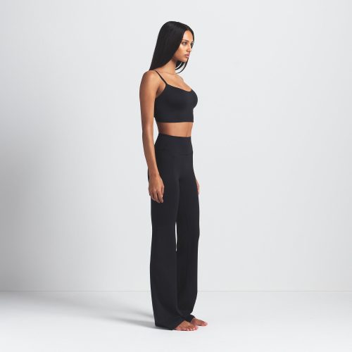 SLIM FLARE LEGGING
