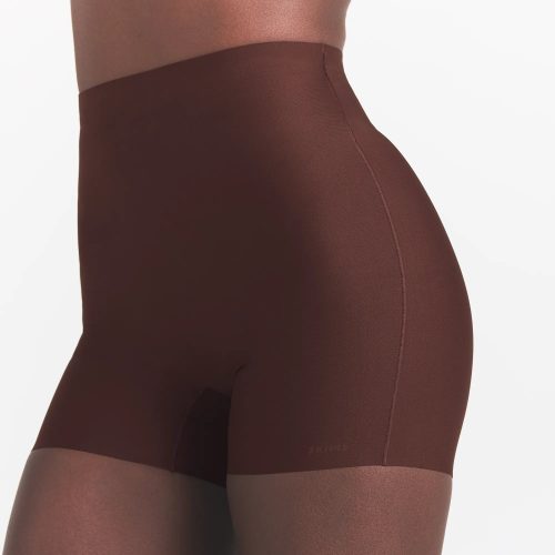 CORE SCULPT SHORTIE