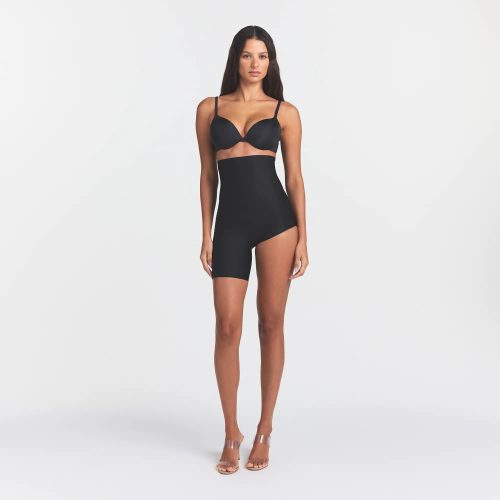 LEFT LEG SOLUTION SHORT