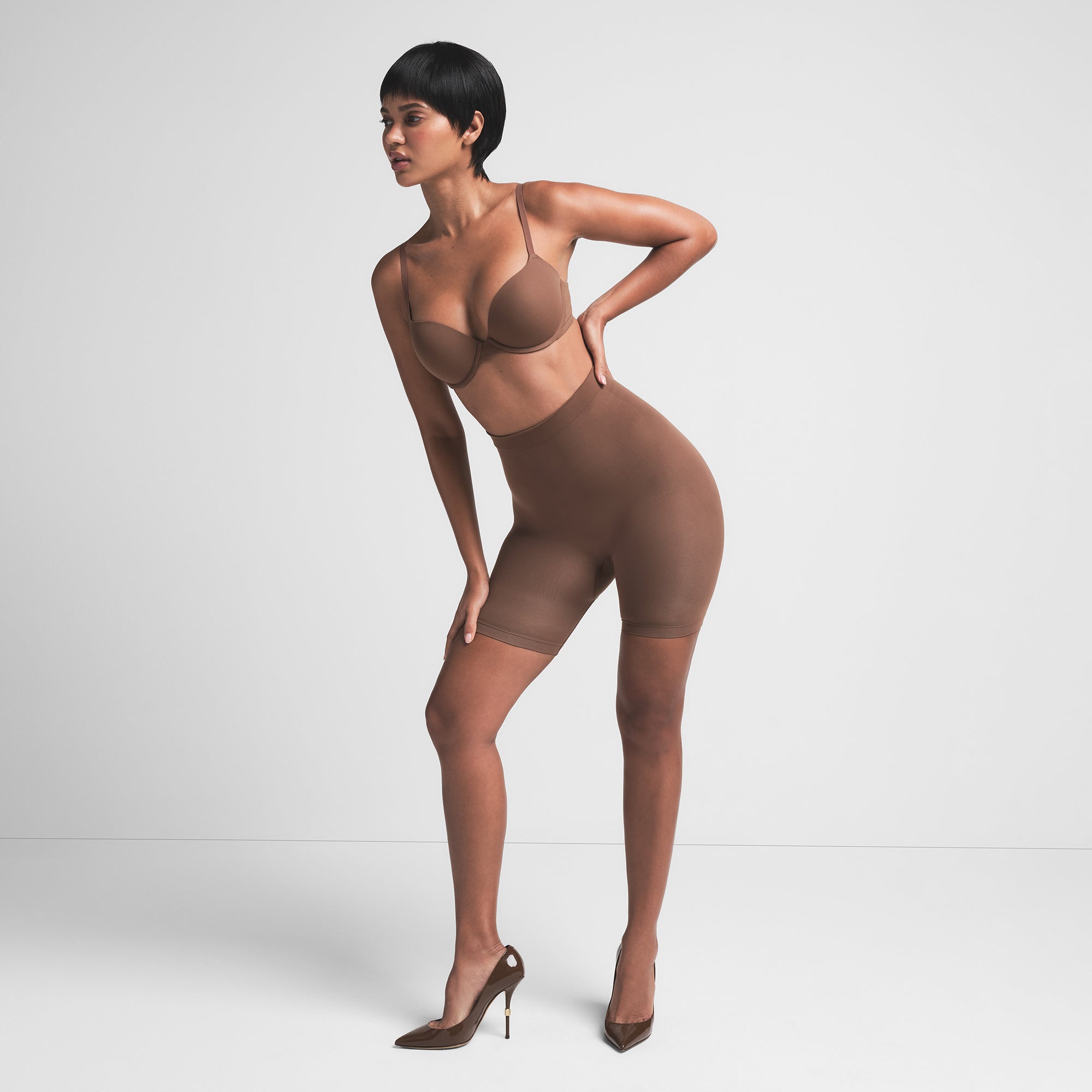 MID THIGH SHORT