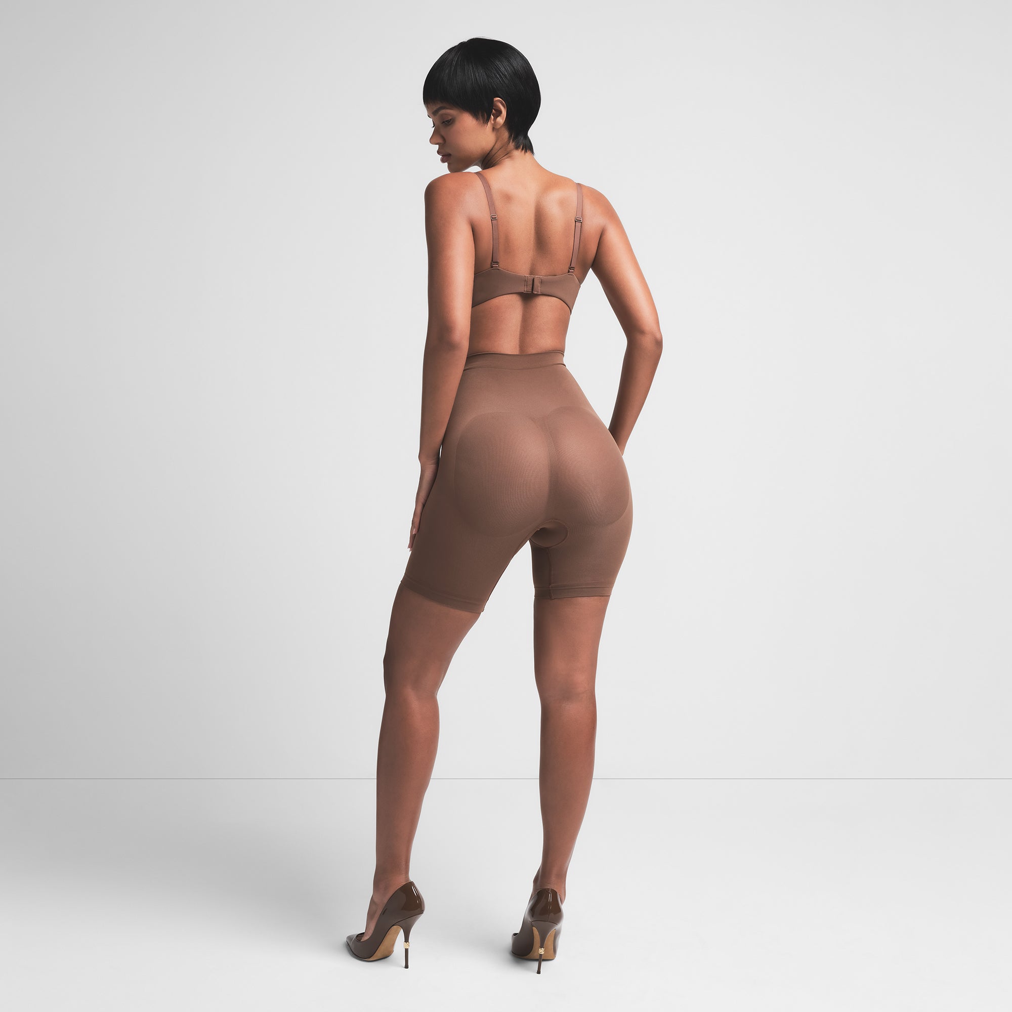 MID THIGH SHORT