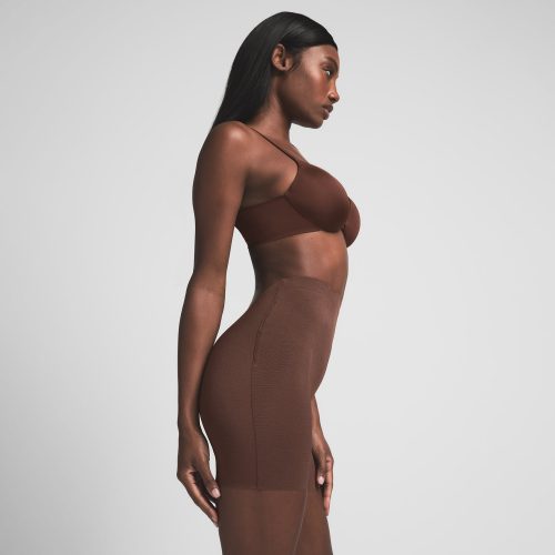 LOW BACK SHORT