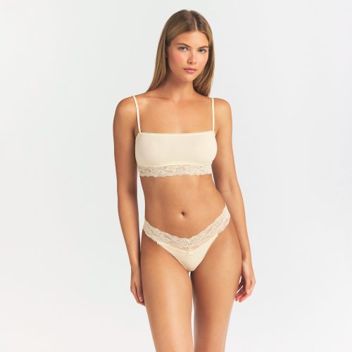 STRAIGHT NECK BRALETTE