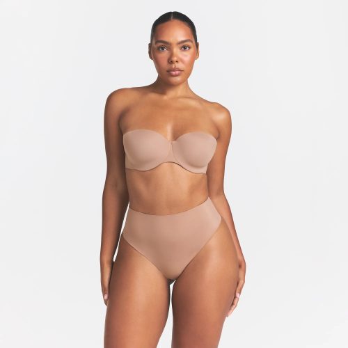 STRAPLESS BRA