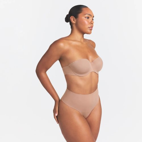 STRAPLESS BRA