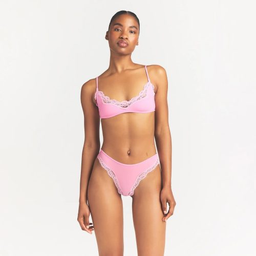 SCOOP BRALETTE