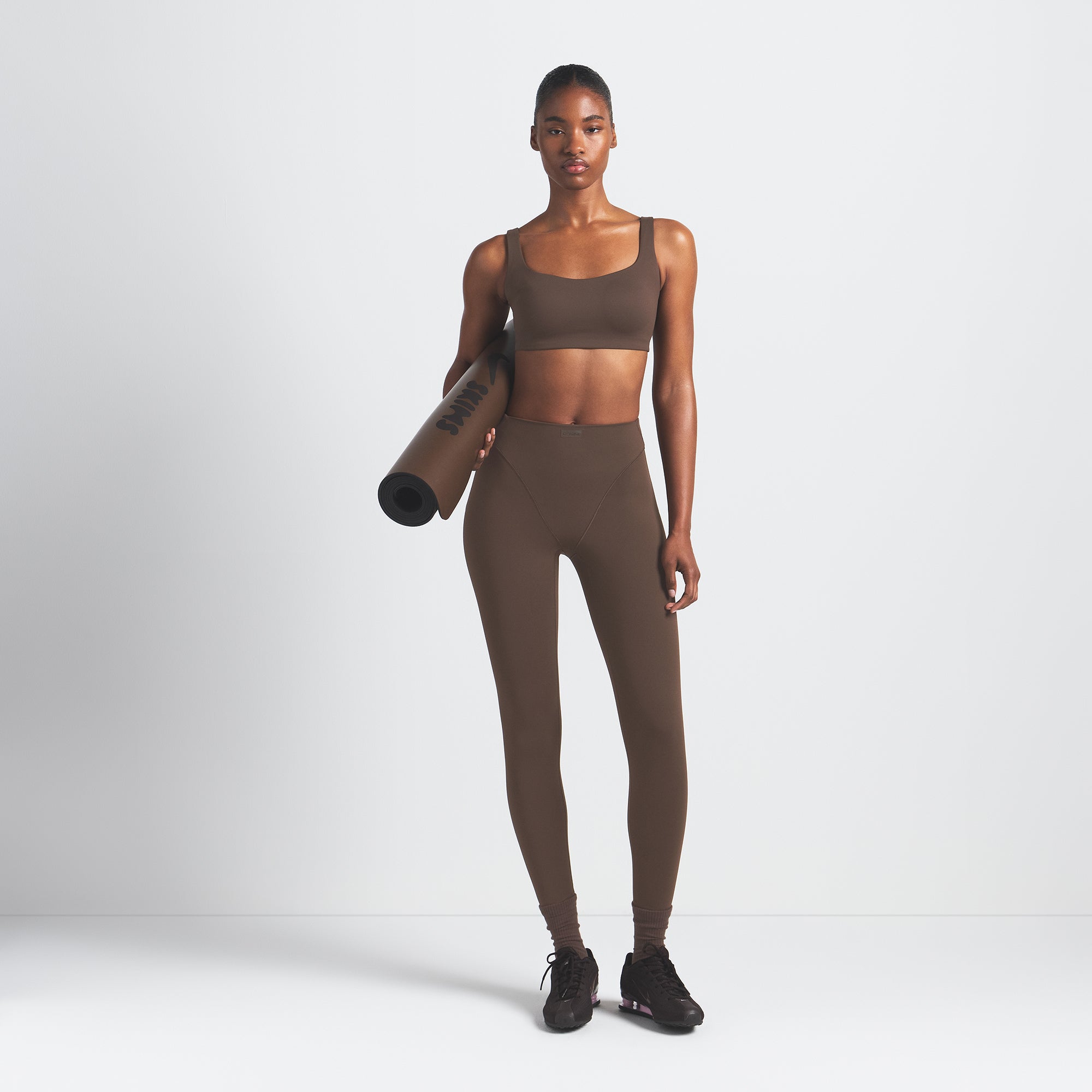 SCOOP NECK BRA