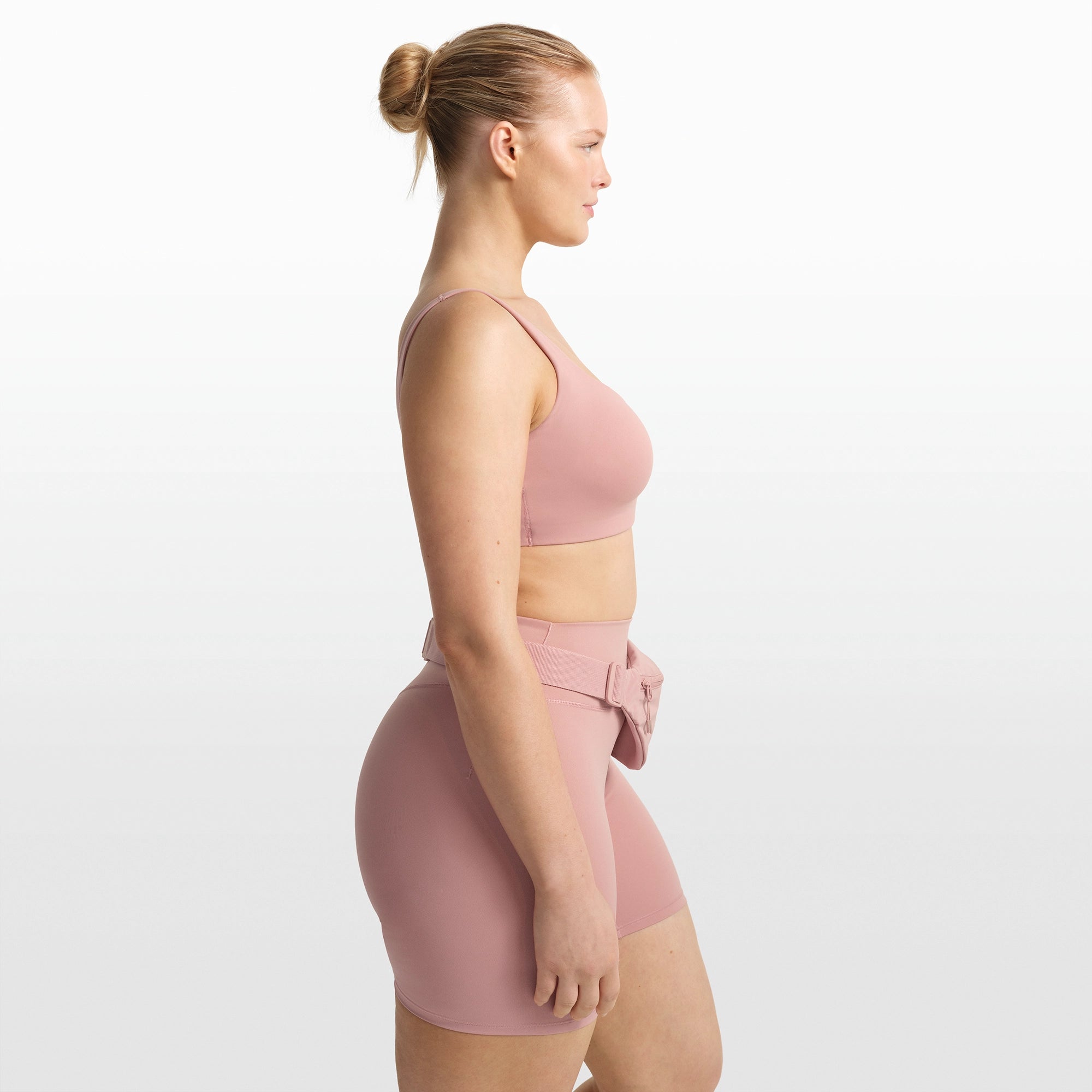 SCOOP NECK BRA