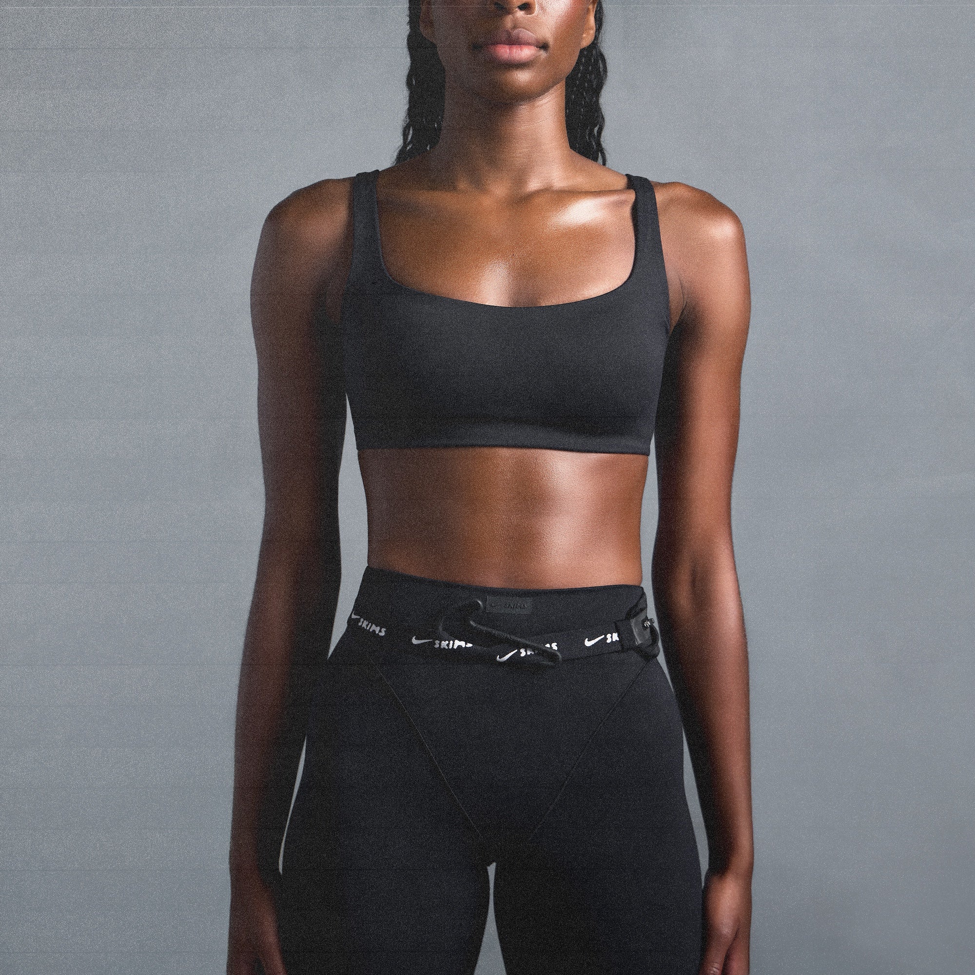 SCOOP NECK BRA