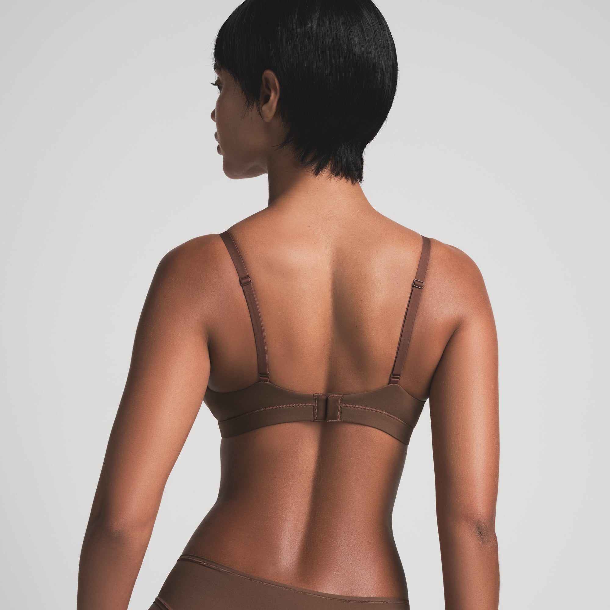 CROSSOVER BRALETTE