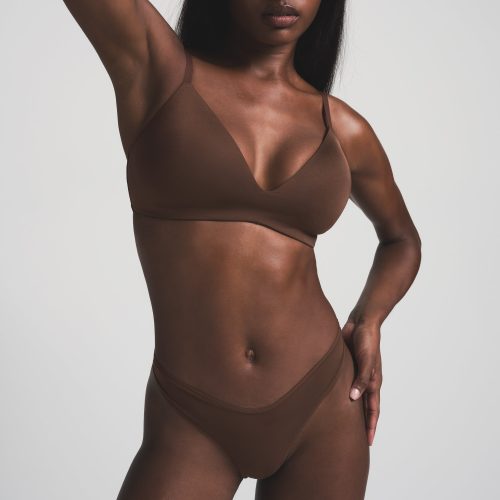 T-SHIRT DEMI BRA