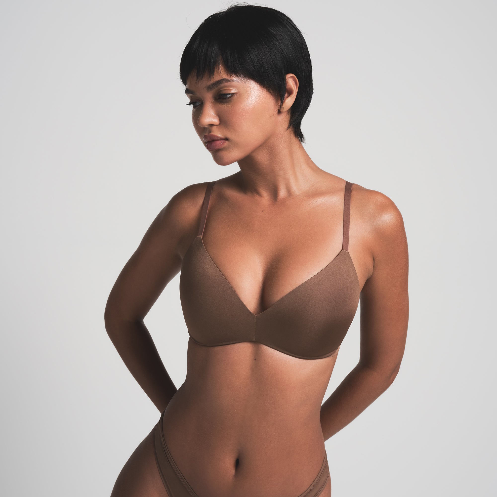 PUSH-UP PLUNGE BRA