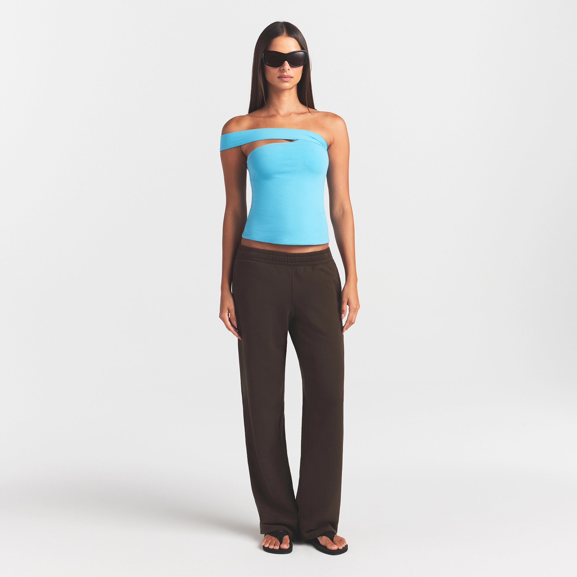 STRAIGHT LEG PANT