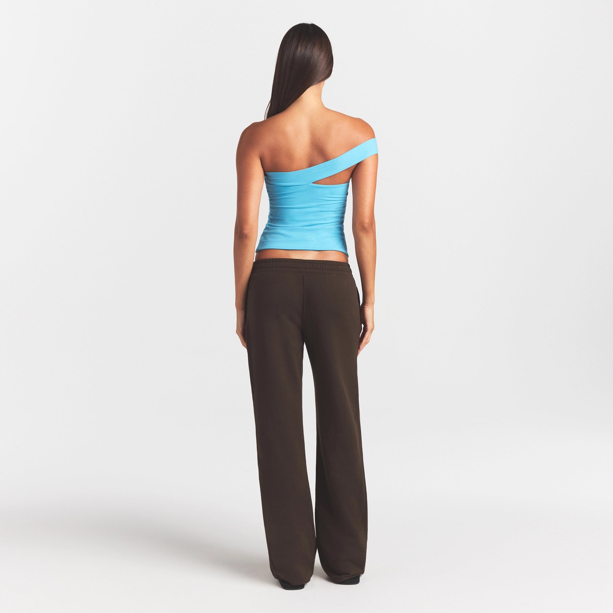 STRAIGHT LEG PANT