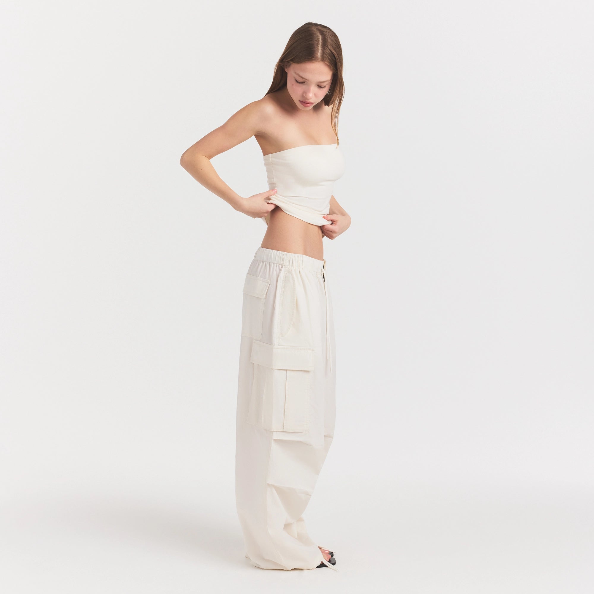 OVERSIZED LOW RISE CARGO PANT