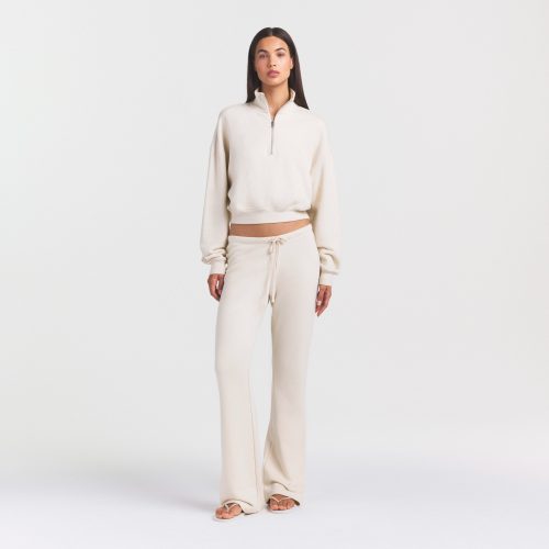 STRAIGHT LEG PANT