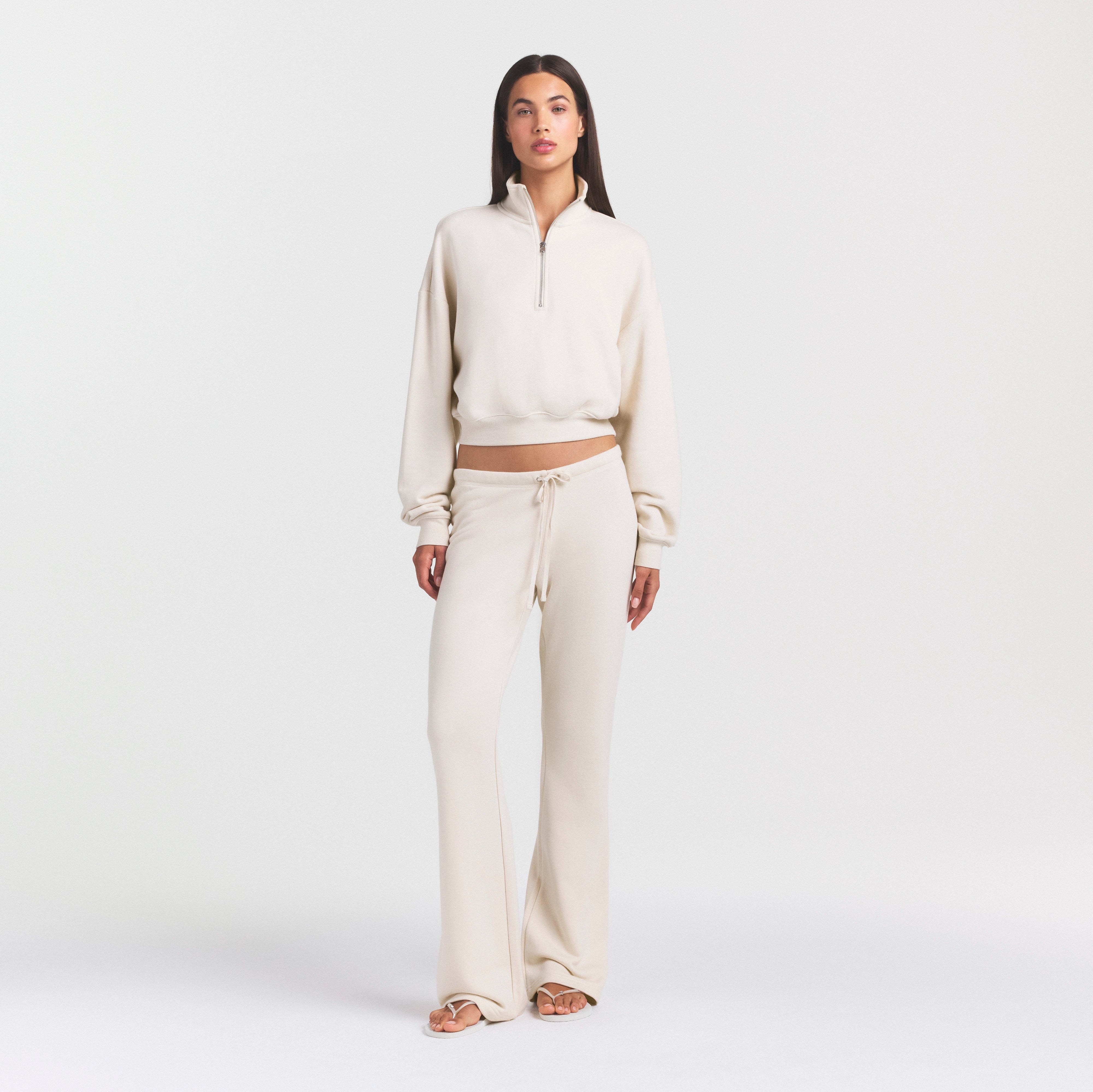 STRAIGHT LEG PANT