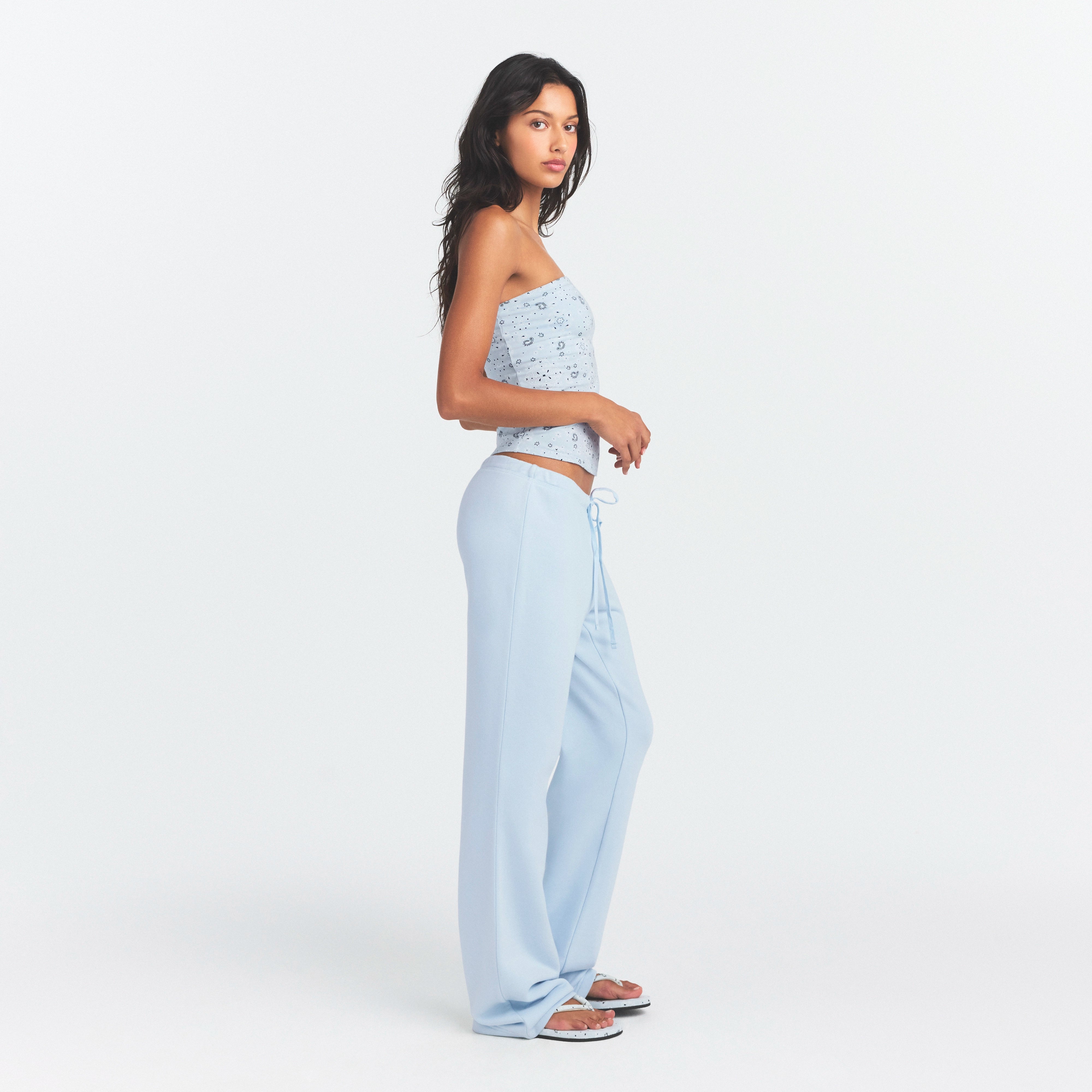 STRAIGHT LEG PANT