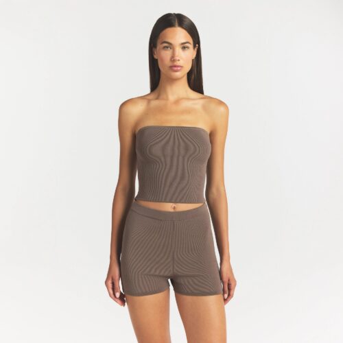 HIGH-WAISTED SHORT