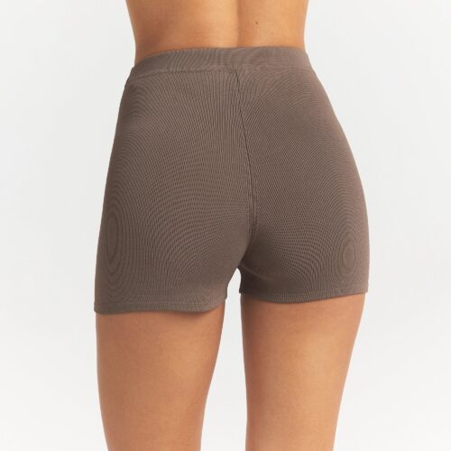 HIGH-WAISTED SHORT