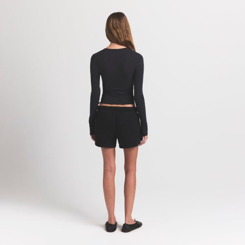 CLASSIC SHORT