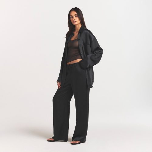 LIGHTWEIGHT SATIN STRAIGHT LEG PANT