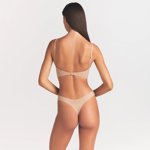 LOW BACK LONGLINE BRA