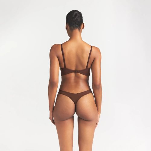 LOW BACK LONGLINE BRA
