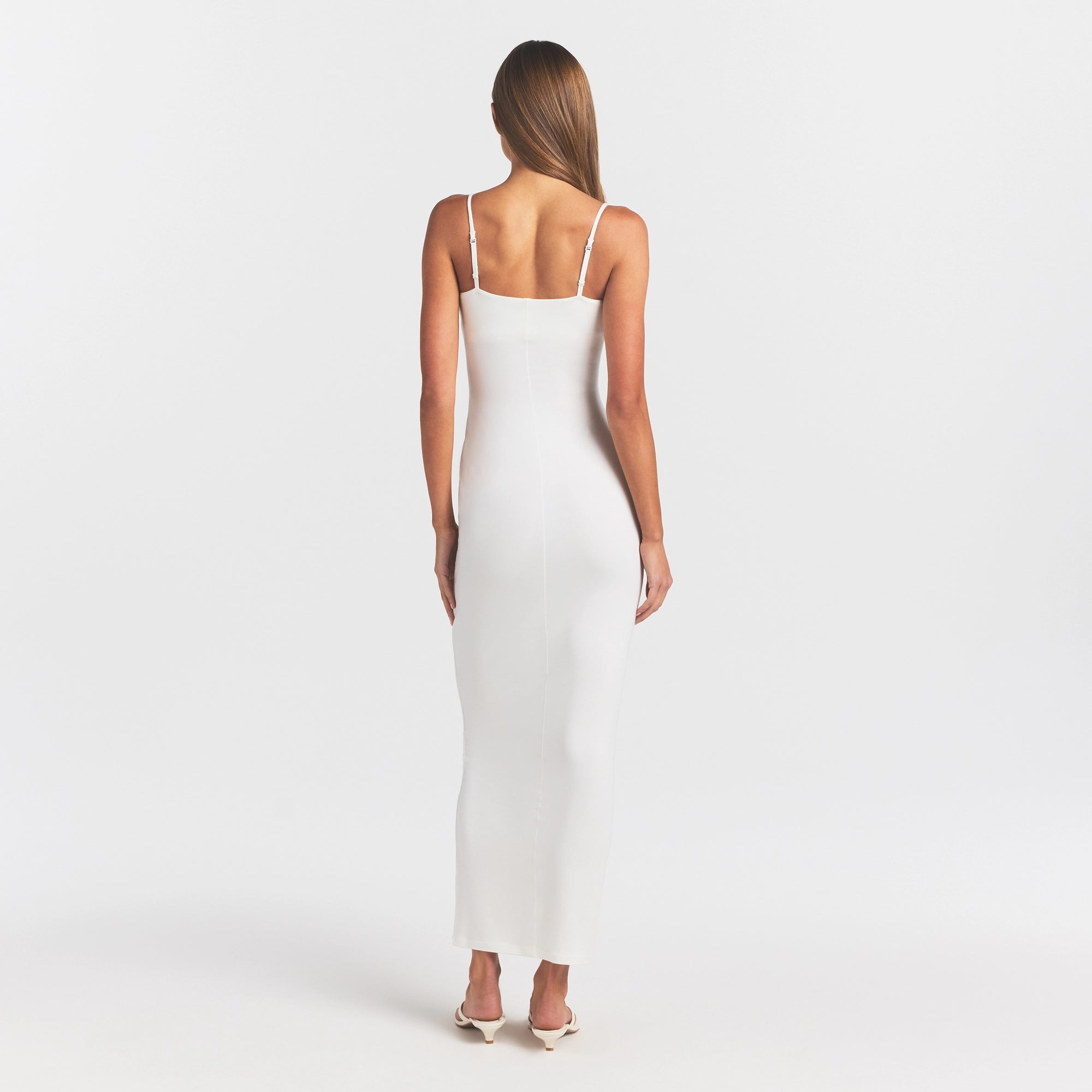 SCOOP NECK LONG DRESS