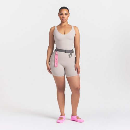 PLUNGE TANK