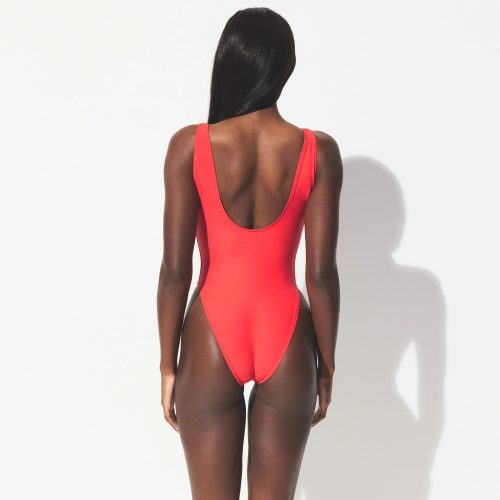 PLUNGE ONE PIECE