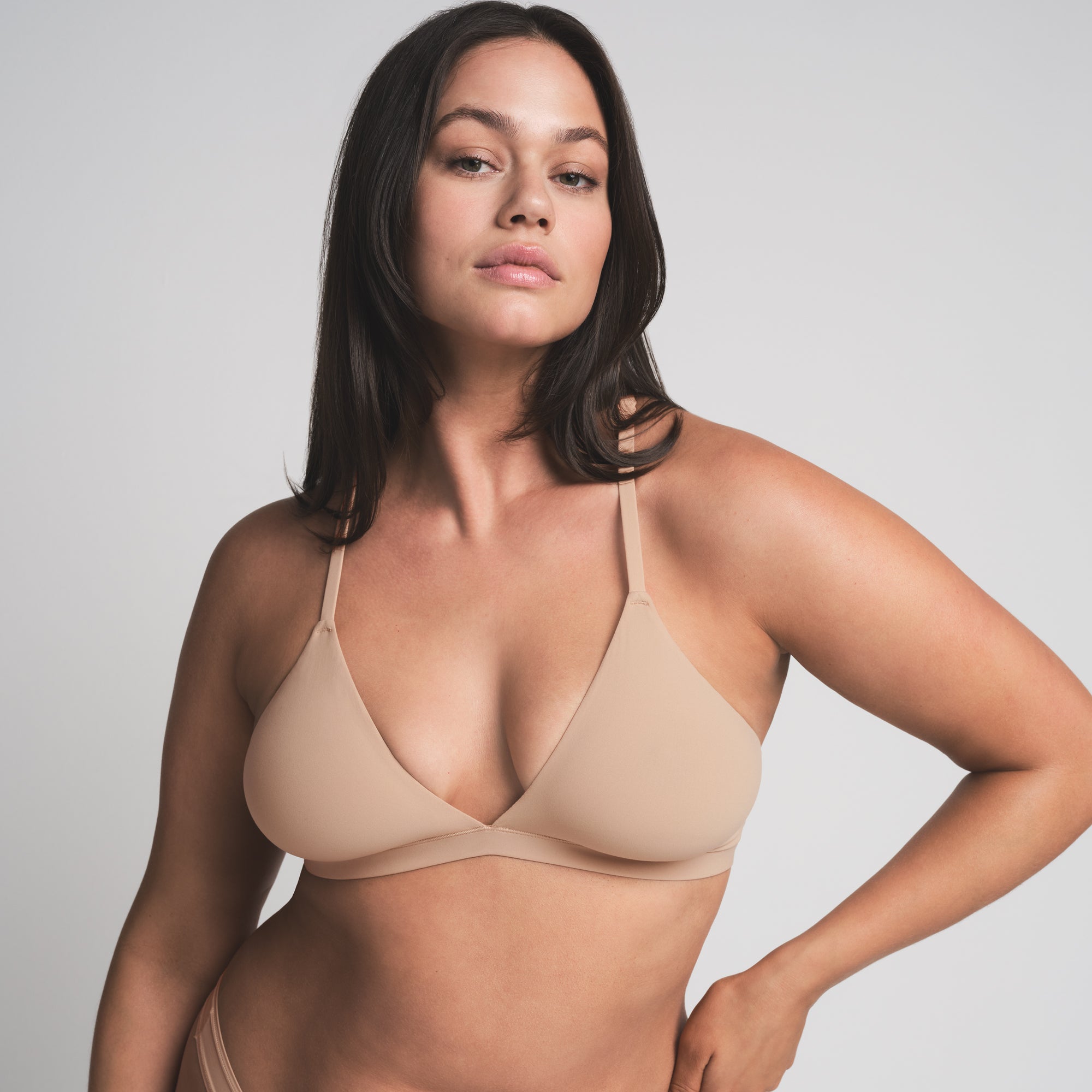 RACERBACK TRIANGLE BRALETTE