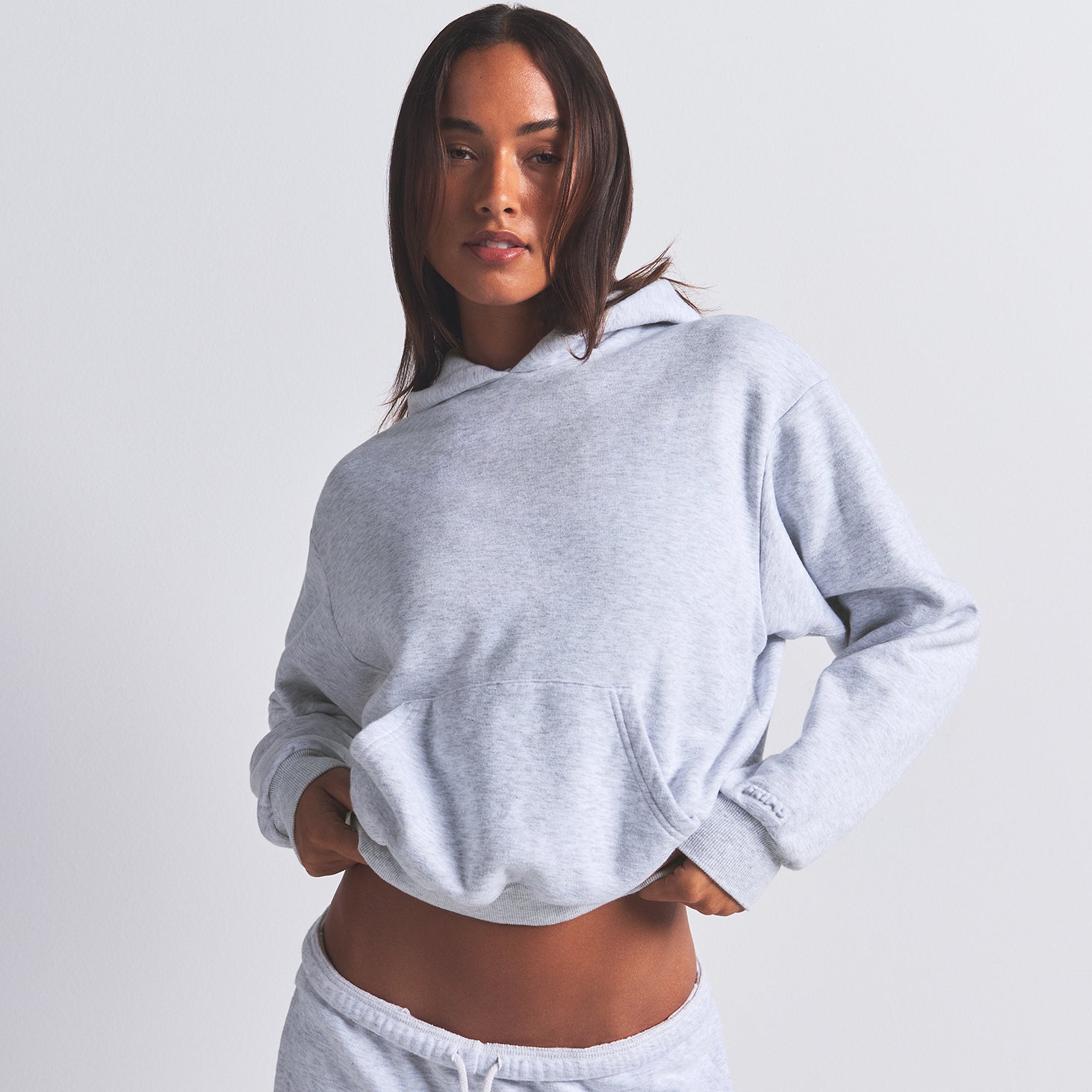 CLASSIC HOODIE