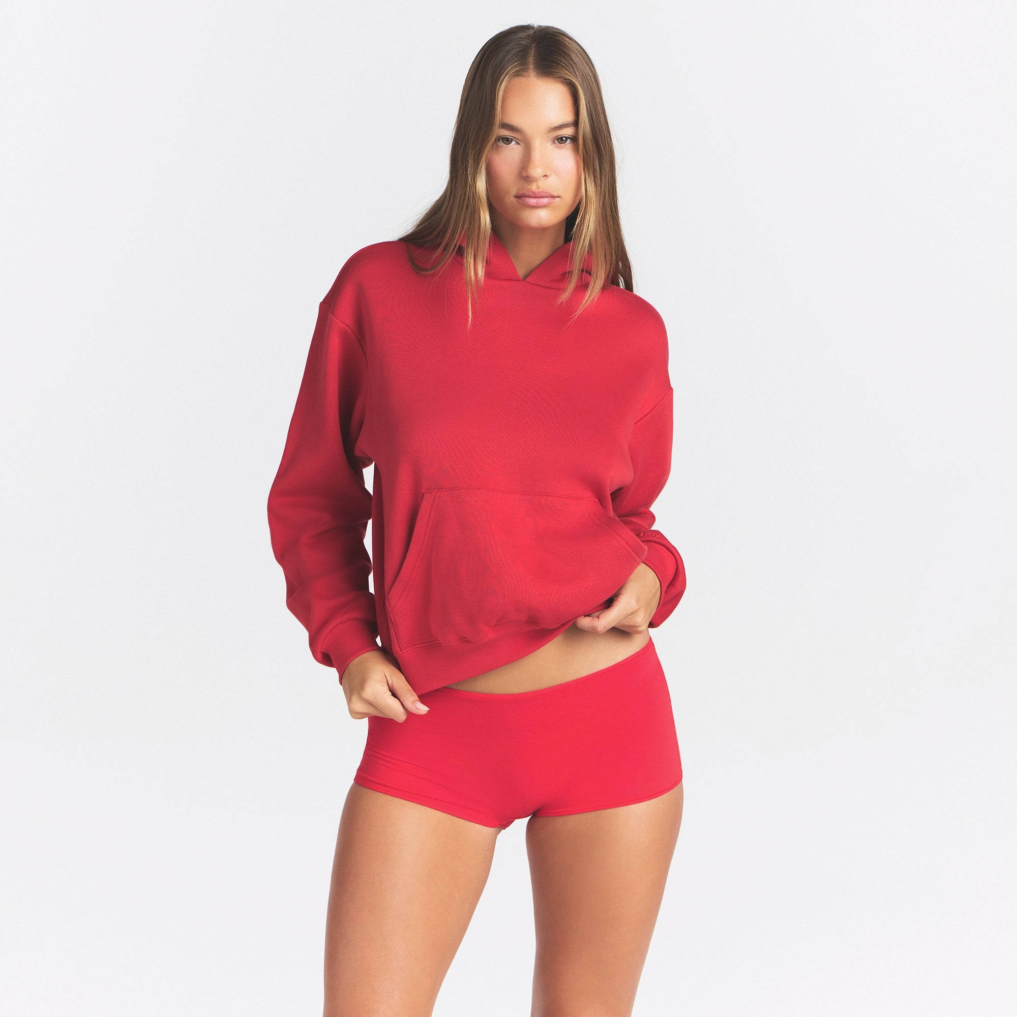 CLASSIC HOODIE
